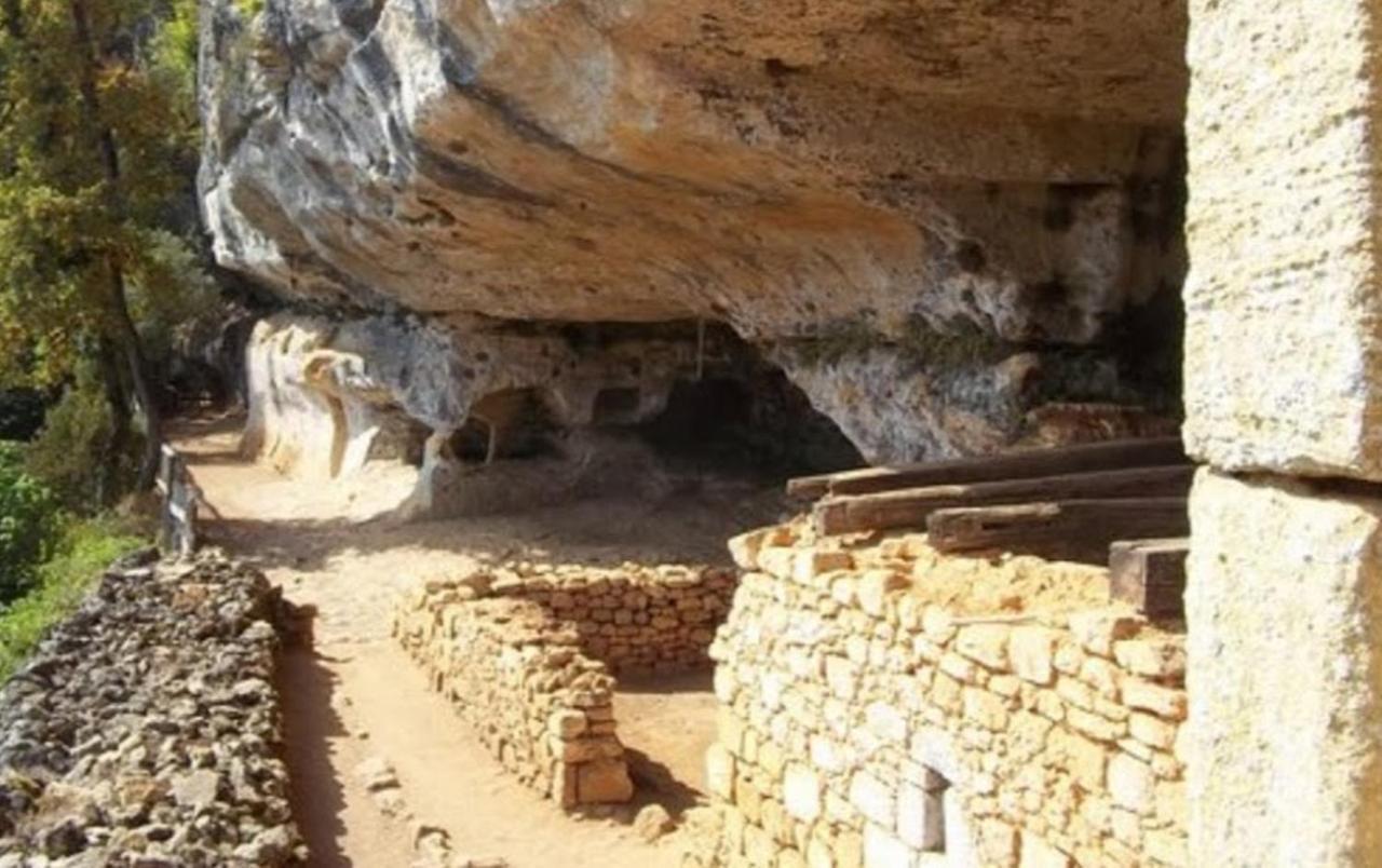 Chateau De L Herm, Lascaux, Sarlat, En Perigord Noir Rouffignac Saint-Cernin Exterior foto